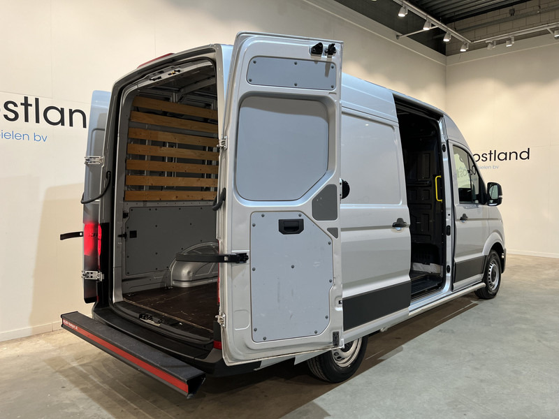 Volkswagen Crafter 2.0 TDI L3H3 / Euro 6 / Airco / Cruise Control / 3-Zits / 67.200 KM !! / BPM VRIJ !! - Small van: picture 2 Volkswagen Crafter 2.0 TDI L3H3 / Euro 6 / Airco / Cruise Control / 3-Zits / 67.200 KM !! / BPM VRIJ !! - Small van: picture 2