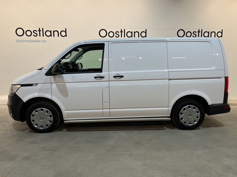Volkswagen Transporter 2.0 TDI L1H1 Servicebus / Sortimo Inrichting / Euro 6 / Schuifdeur L + R / Airco / Cruise Control / CarPlay / PDC / Navigatie / 3-Zits / BPM VRIJ !! - Small van: picture 4 Volkswagen Transporter 2.0 TDI L1H1 Servicebus / Sortimo Inrichting / Euro 6 / Schuifdeur L + R / Airco / Cruise Control / CarPlay / PDC / Navigatie / 3-Zits / BPM VRIJ !! - Small van: picture 4