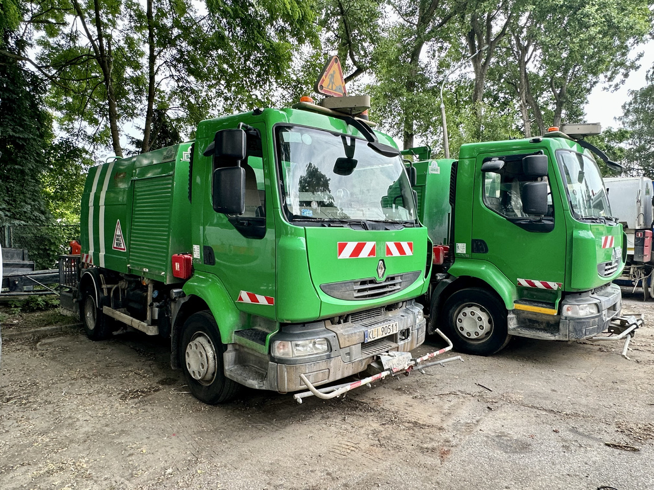 Renault Midlum Semat streetwasher water truck Laveuse 4500l schemmfahrzeug - Road sweeper: picture 1 Renault Midlum Semat streetwasher water truck Laveuse 4500l schemmfahrzeug - Road sweeper: picture 1