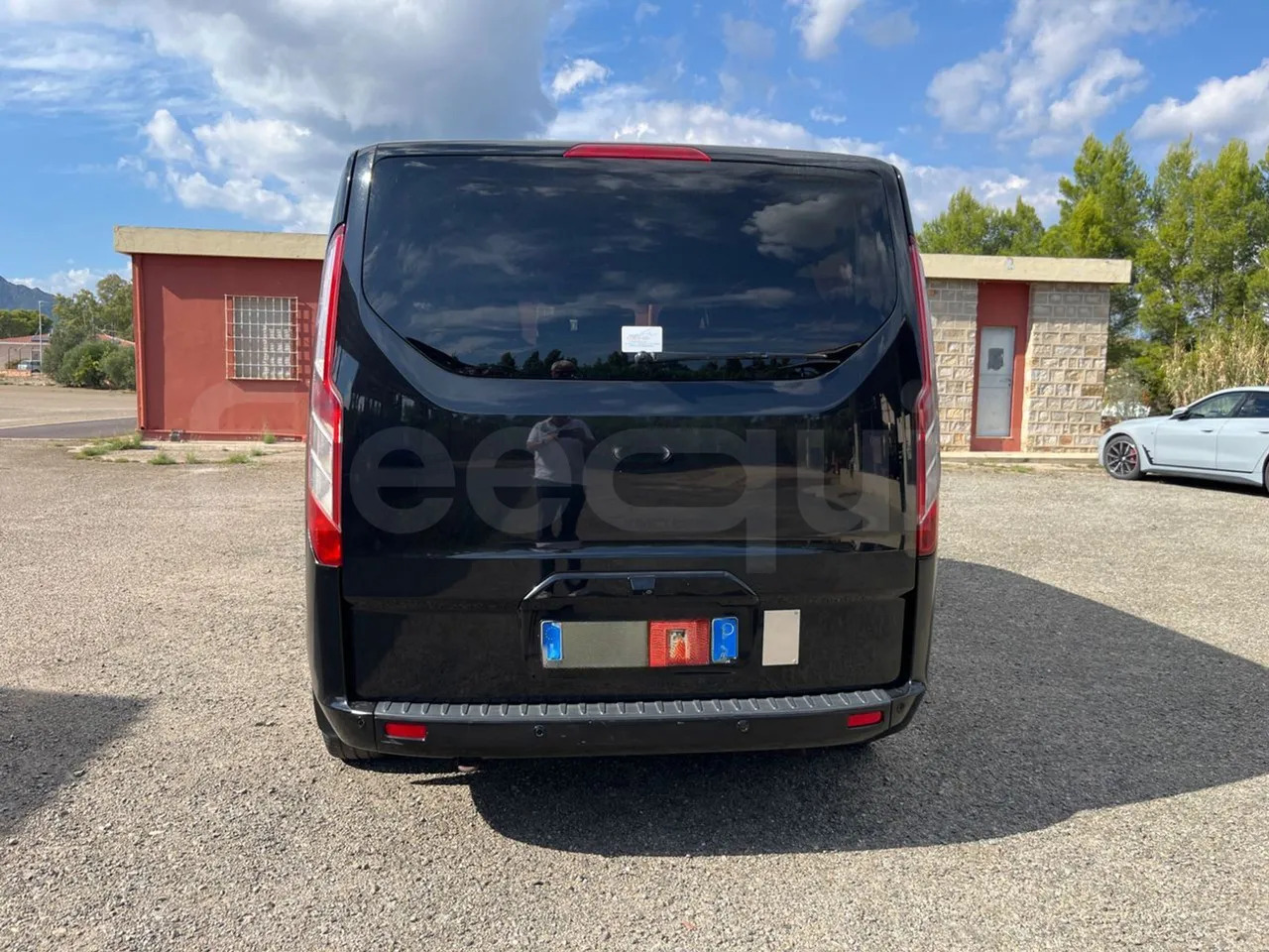 Ford Tourneo Custom - Suburban bus: picture 5 Ford Tourneo Custom - Suburban bus: picture 5