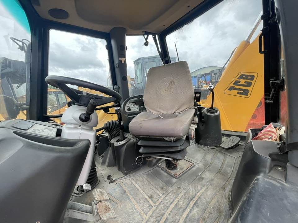 JCB 3CX - Backhoe loader: picture 2 JCB 3CX - Backhoe loader: picture 2