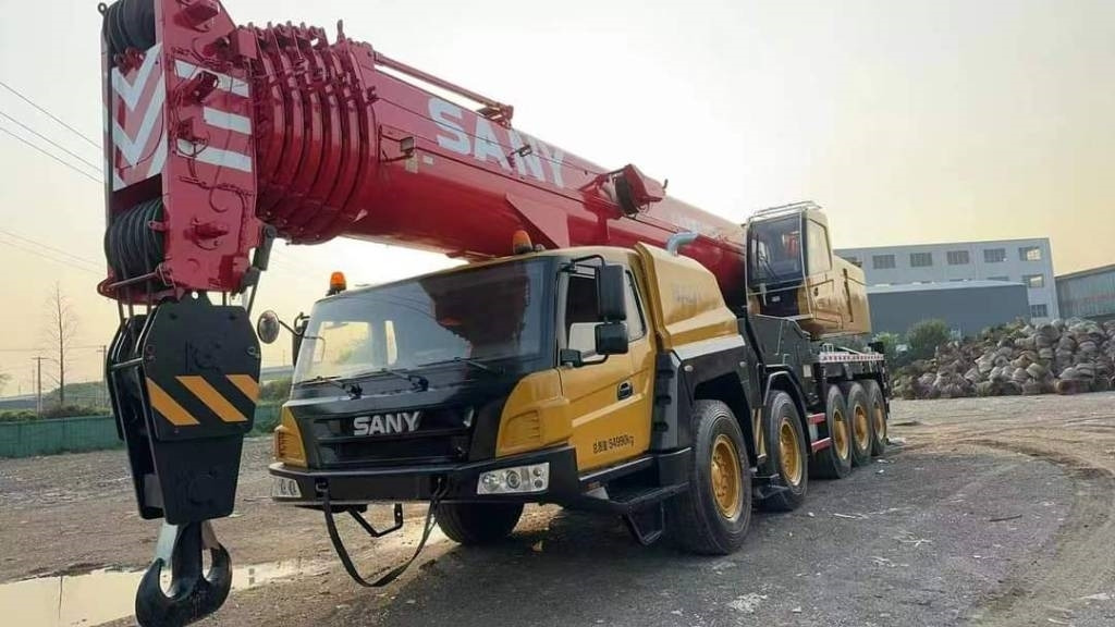 Sany STC 1000 S - All terrain crane: picture 3 Sany STC 1000 S - All terrain crane: picture 3