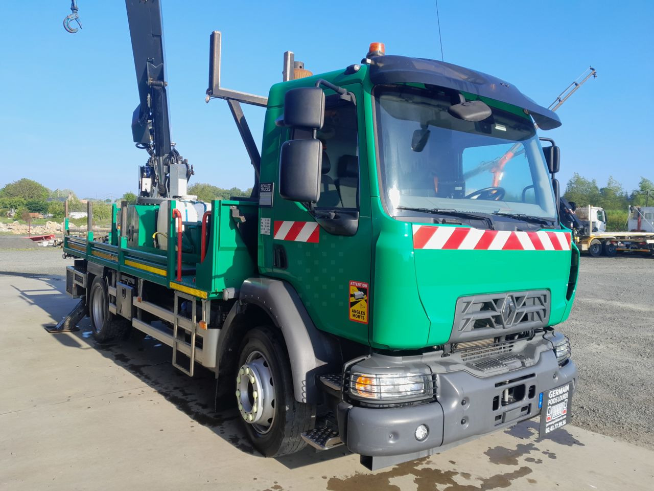 Renault D250 13 t 4x2 Ampliroll Truck - Hook lift truck: picture 3 Renault D250 13 t 4x2 Ampliroll Truck - Hook lift truck: picture 3