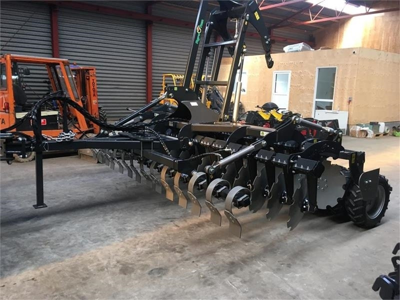 Agro - TOM 4 m. bugseret med slæbeplanke  - Disc harrow: picture 2 Agro - TOM 4 m. bugseret med slæbeplanke  - Disc harrow: picture 2