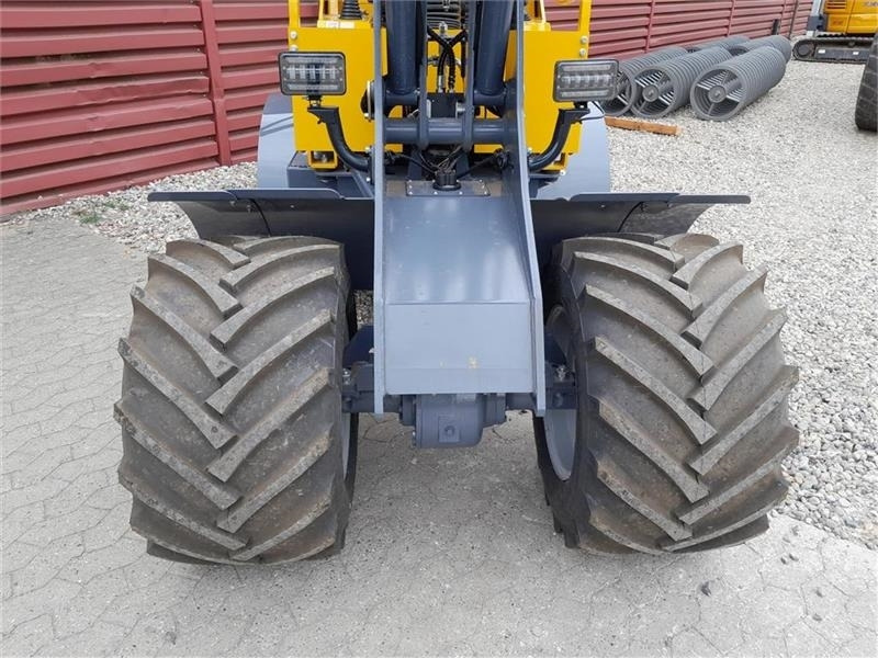 Compact loader Eurotrac W12 F XL: picture 17 Compact loader Eurotrac W12 F XL: picture 17