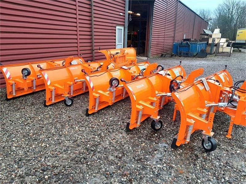 Inter-Tech - Snow plough for Agricultural machinery: picture 5 Inter-Tech - Snow plough for Agricultural machinery: picture 5