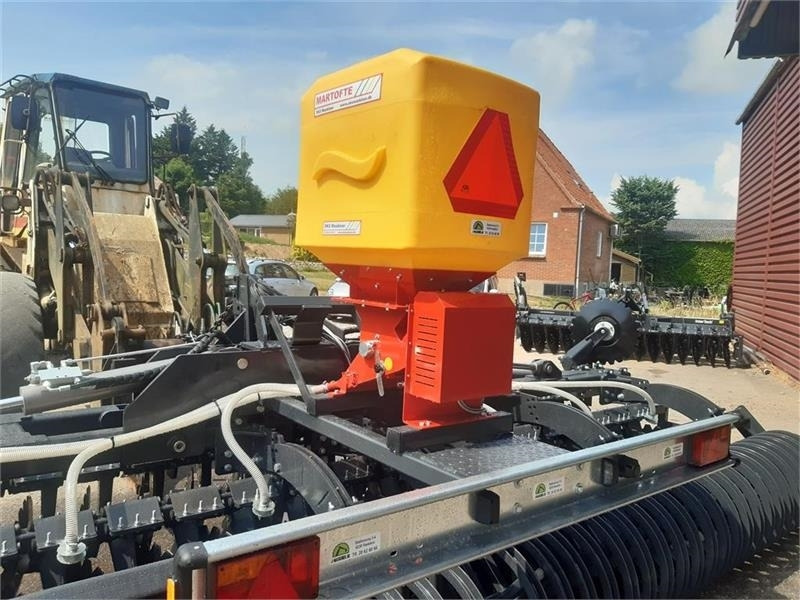 - - - technik plus - Sowing equipment: picture 1 - - - technik plus - Sowing equipment: picture 1