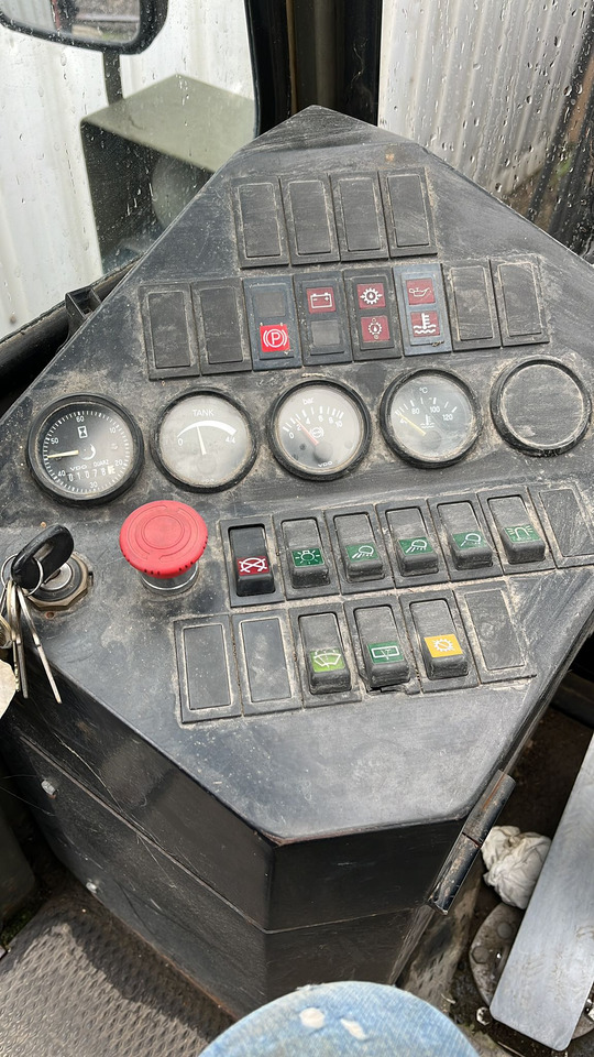 VALMET TD1612 SX 1620 - Diesel forklift: picture 4 VALMET TD1612 SX 1620 - Diesel forklift: picture 4