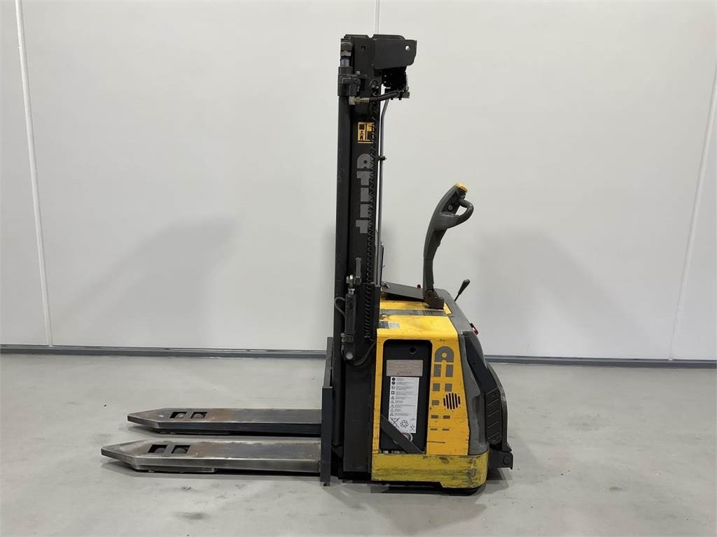 Atlet TST140 SDTFV HP480  - Stacker: picture 3 Atlet TST140 SDTFV HP480  - Stacker: picture 3