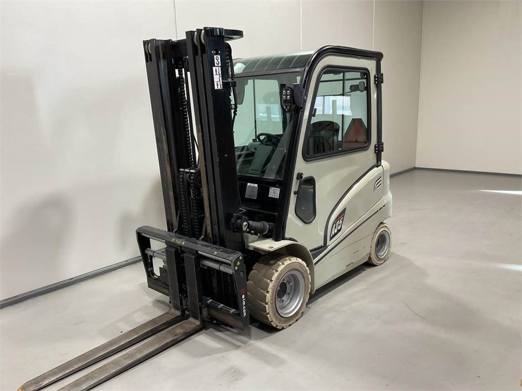 Hangcha FB35A-E - Electric forklift: picture 4 Hangcha FB35A-E - Electric forklift: picture 4