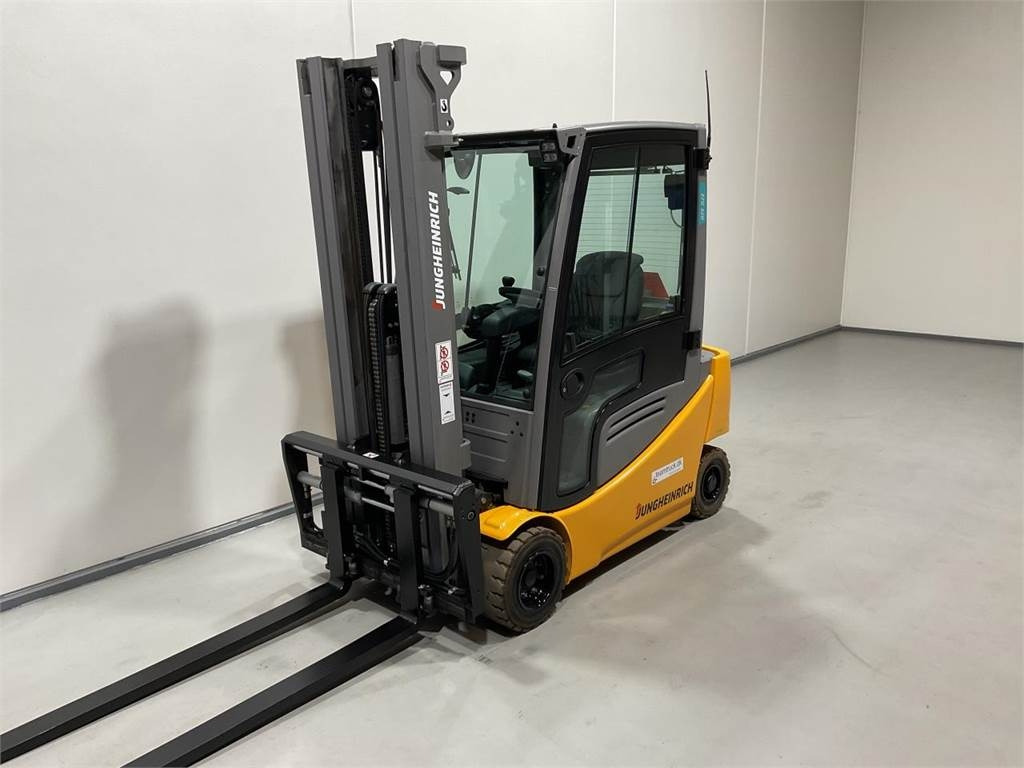 Jungheinrich EFG 320 - Electric forklift: picture 4 Jungheinrich EFG 320 - Electric forklift: picture 4