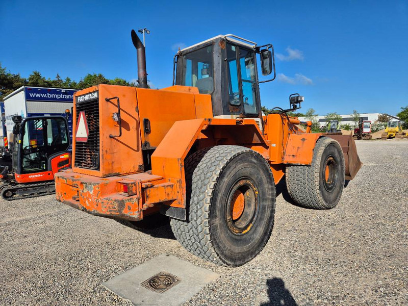 Hitachi FR 130 - Wheel loader: picture 5 Hitachi FR 130 - Wheel loader: picture 5
