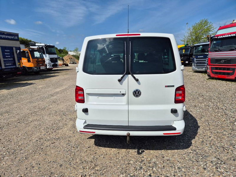 Volkswagen Caravelle 4x4 // 4motion 8(10) person bus Long - Car: picture 4 Volkswagen Caravelle 4x4 // 4motion 8(10) person bus Long - Car: picture 4