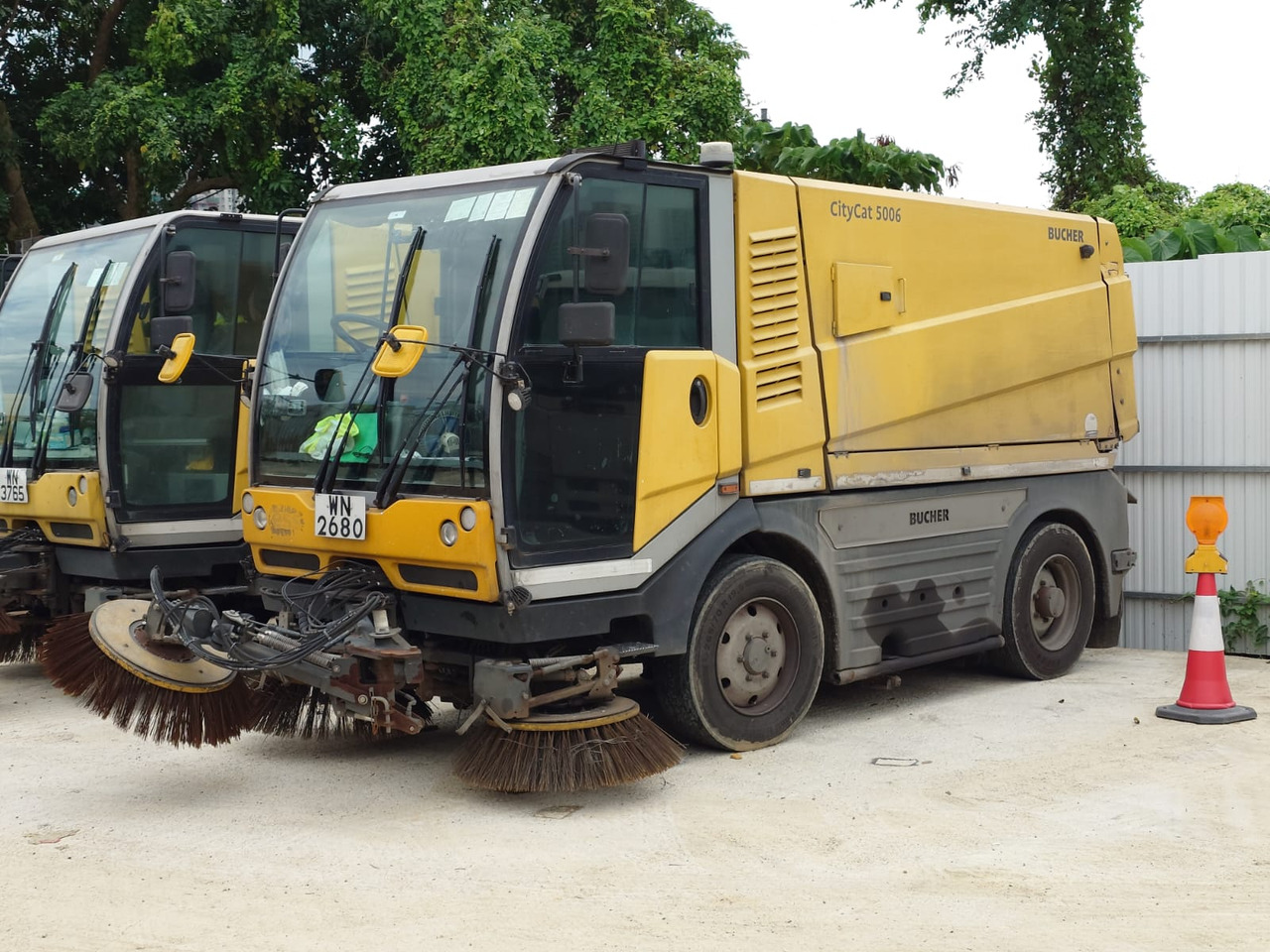 Bucher CityCat 5006 - Road sweeper: picture 1 Bucher CityCat 5006 - Road sweeper: picture 1