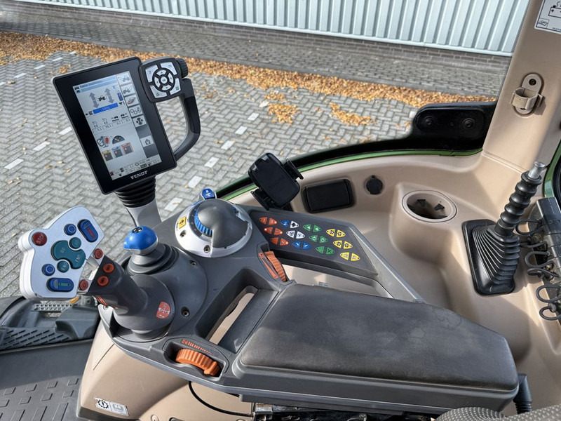 Farm tractor Fendt 513 Vario Power: picture 7