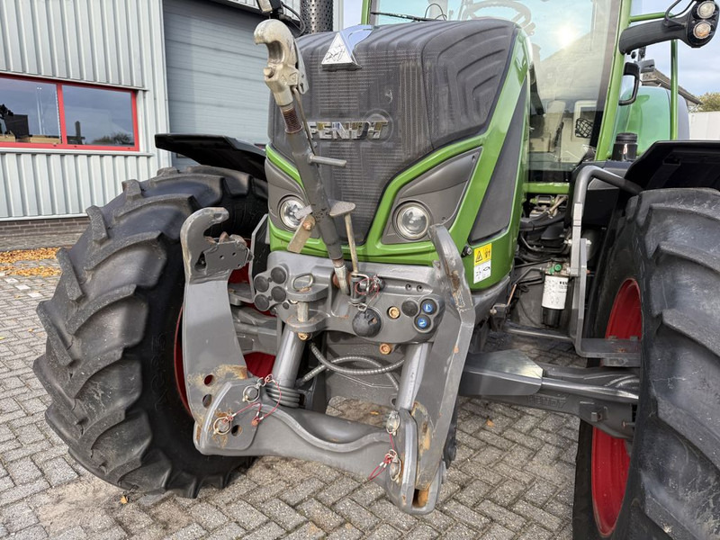 Farm tractor Fendt 513 Vario Power: picture 10
