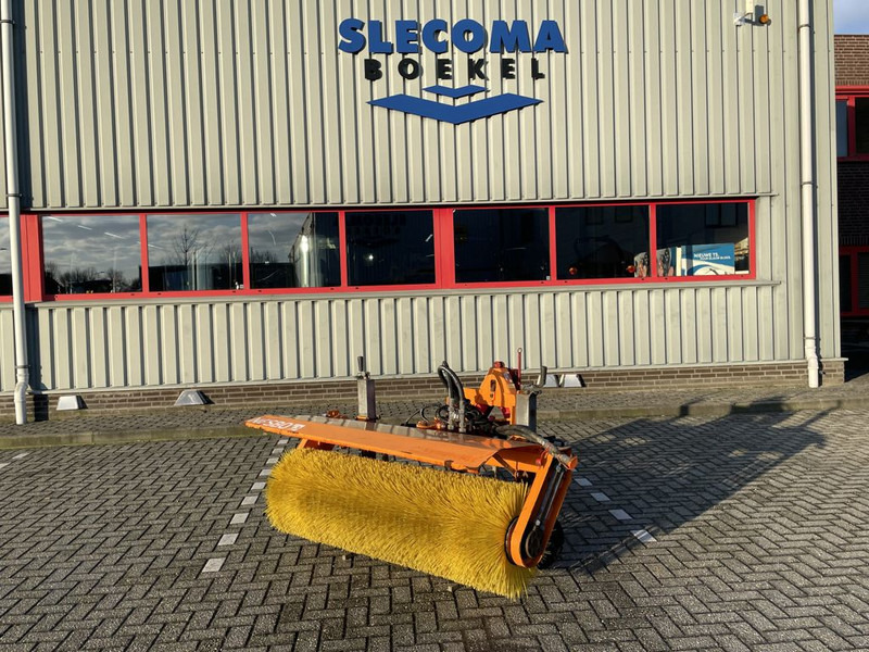 Nesbo Veegmachine HF1600S - Broom for Municipal/ Special vehicle: picture 2 Nesbo Veegmachine HF1600S - Broom for Municipal/ Special vehicle: picture 2