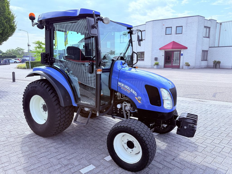 New Holland Boomer 45D Easy Drive - Farm tractor: picture 2 New Holland Boomer 45D Easy Drive - Farm tractor: picture 2