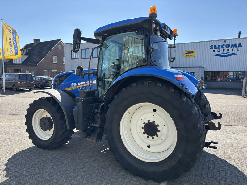 New Holland T7.245 Auto Command MY18 - Farm tractor: picture 2 New Holland T7.245 Auto Command MY18 - Farm tractor: picture 2