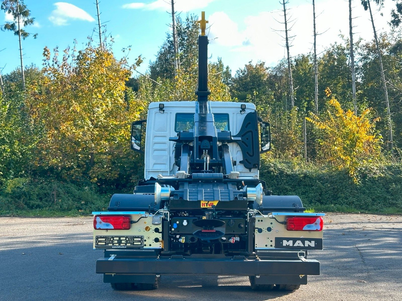 MAN TGM 18.320 4x2 Euro 6e Hyva 12-45 - Hook lift truck, Crane truck: picture 5 MAN TGM 18.320 4x2 Euro 6e Hyva 12-45 - Hook lift truck, Crane truck: picture 5