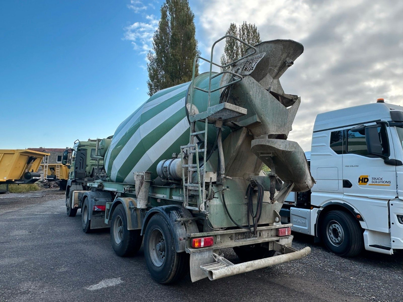 MAN TGS 18.400 Betomischer Auflieger 2Achs Liebherr MAN TGS 18.400 Betomischer Auflieger 2Achs Liebherr - Tractor unit: picture 4 MAN TGS 18.400 Betomischer Auflieger 2Achs Liebherr MAN TGS 18.400 Betomischer Auflieger 2Achs Liebherr - Tractor unit: picture 4