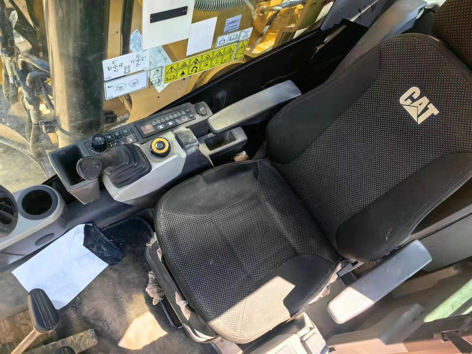 Hot Selling Used CAT 320GC Excavator Heavy Equipment with 20 Tons Capacity Hydraulic Engine Motor and Pump Core Components - Crawler excavator: picture 5 Hot Selling Used CAT 320GC Excavator Heavy Equipment with 20 Tons Capacity Hydraulic Engine Motor and Pump Core Components - Crawler excavator: picture 5