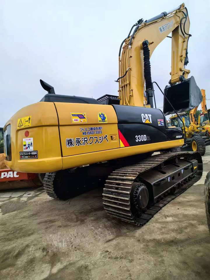 Low Price Used Caterpillar CAT 330D2L Excavators 33 TON 1.5M³ Bucket Capacity CN 2022 Machinery Test Report Track Shoes Included - Crawler excavator: picture 5 Low Price Used Caterpillar CAT 330D2L Excavators 33 TON 1.5M³ Bucket Capacity CN 2022 Machinery Test Report Track Shoes Included - Crawler excavator: picture 5