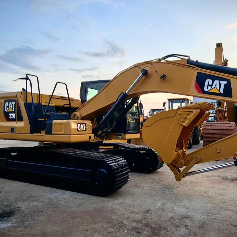 Original Caterpillar 320 Excavator 20 Tons Used, Excavadora CAT 320 320GC 320GX 320NG 323 325 326 329 330 Excavator on Sale - Crawler excavator: picture 1 Original Caterpillar 320 Excavator 20 Tons Used, Excavadora CAT 320 320GC 320GX 320NG 323 325 326 329 330 Excavator on Sale - Crawler excavator: picture 1