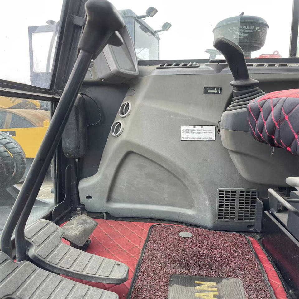 Original Color Used Doosan Dx55 Mini Excavator Used 5 Ton 5.5ton Mini Doosan Excavator for Sale Used Doosan Dx55-9c - Mini excavator: picture 4 Original Color Used Doosan Dx55 Mini Excavator Used 5 Ton 5.5ton Mini Doosan Excavator for Sale Used Doosan Dx55-9c - Mini excavator: picture 4