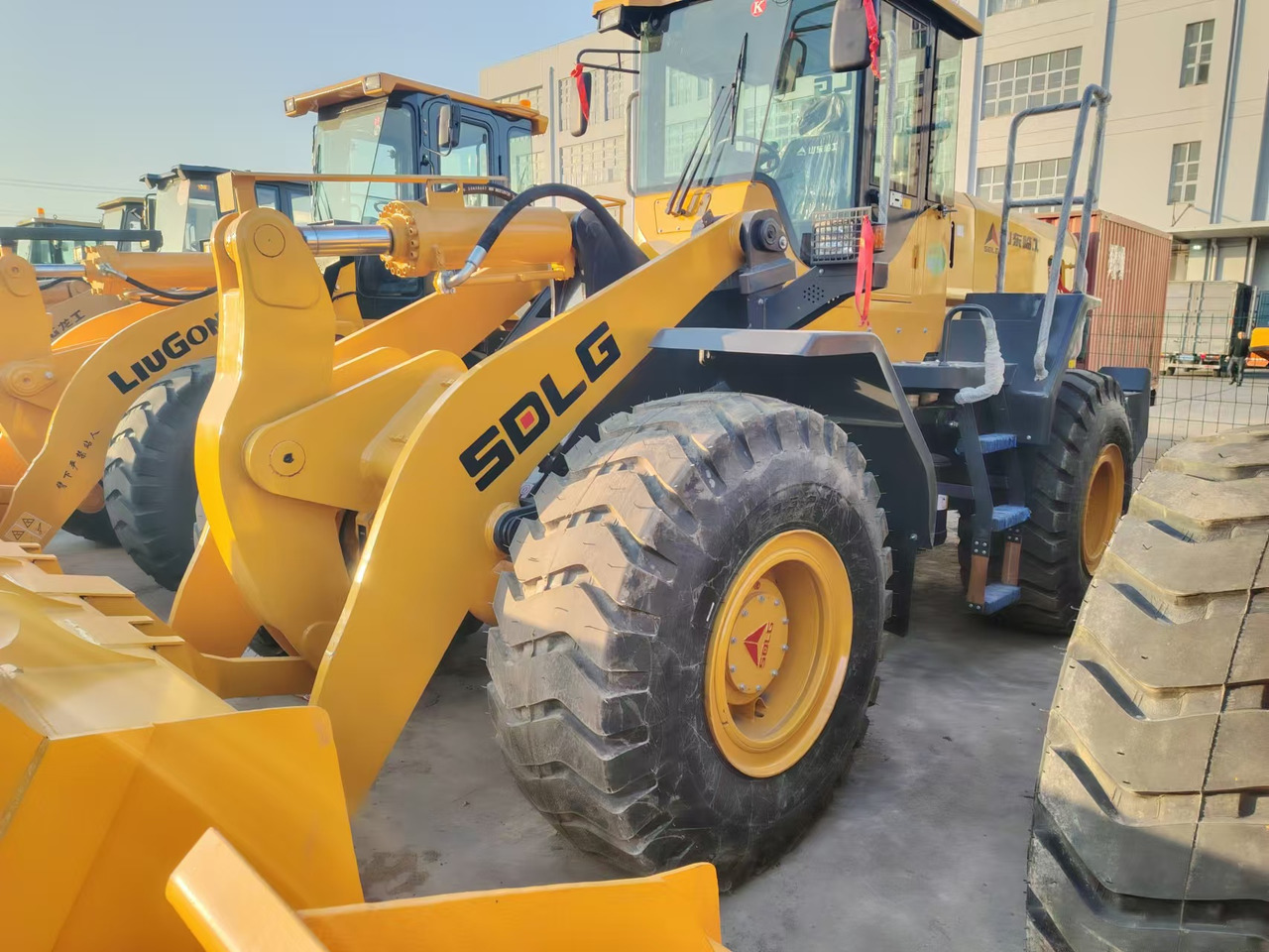 SDLG LG958F - Wheel loader: picture 2 SDLG LG958F - Wheel loader: picture 2