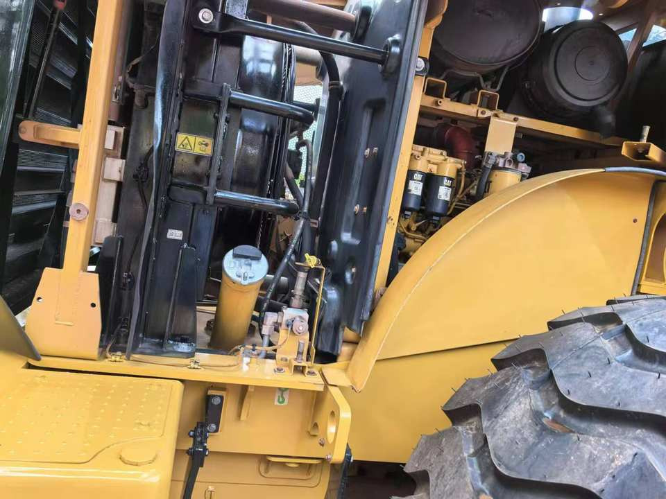 Used Caterpillar 950G RC Wheel Loader Reconditioned Cat 950 with Core Engine Backhoe or Front Loader for Sale - Wheel loader: picture 5 Used Caterpillar 950G RC Wheel Loader Reconditioned Cat 950 with Core Engine Backhoe or Front Loader for Sale - Wheel loader: picture 5