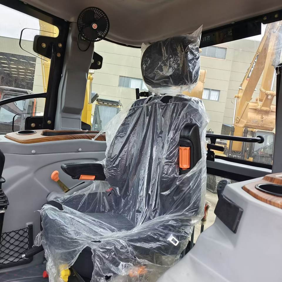 Lease a  Used Caterpillar CAT 420F 420F2 Backhoe Loader Retro Excavator CAT420F CAT420F2 Cheap Price for Sale Used Caterpillar CAT 420F 420F2 Backhoe Loader Retro Excavator CAT420F CAT420F2 Cheap Price for Sale: picture 6