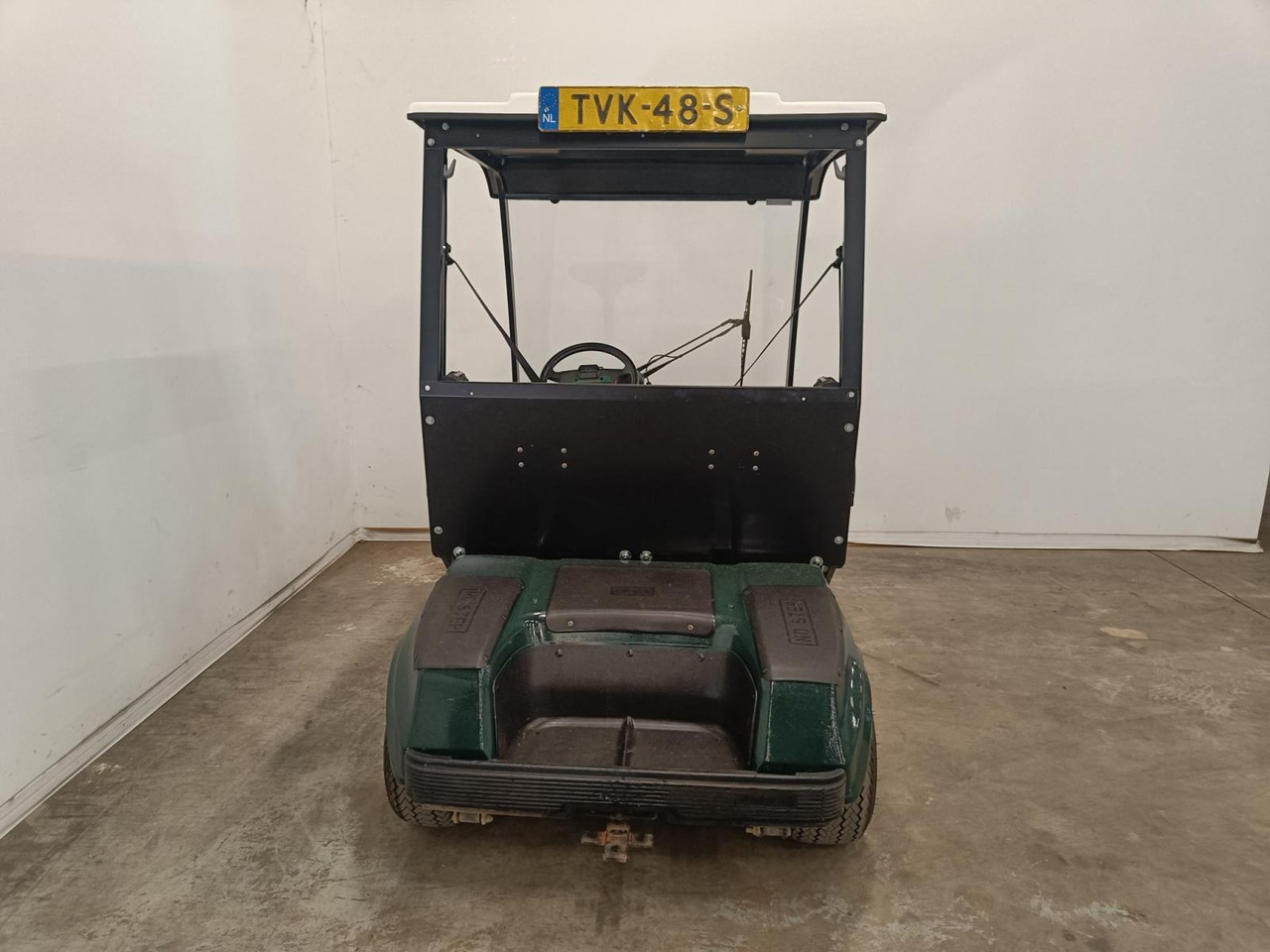 Club Car DS met Mauser cabine TVK-48-S - Golf cart: picture 2 Club Car DS met Mauser cabine TVK-48-S - Golf cart: picture 2