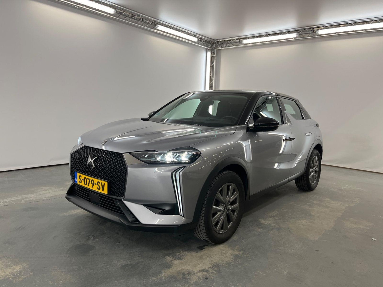 DS 3 1.2 PureTech Bastille | 2023 | 64.053 km | S079SV | NAP: Logisch - SUV: picture 1 DS 3 1.2 PureTech Bastille | 2023 | 64.053 km | S079SV | NAP: Logisch - SUV: picture 1