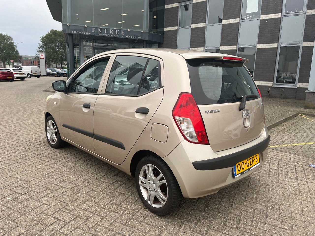 Hyundai i10 1.1 Active Cool | 2008 | 233.527 km | 00GZF3 | NAP: Logisch - Hatchback: picture 3 Hyundai i10 1.1 Active Cool | 2008 | 233.527 km | 00GZF3 | NAP: Logisch - Hatchback: picture 3