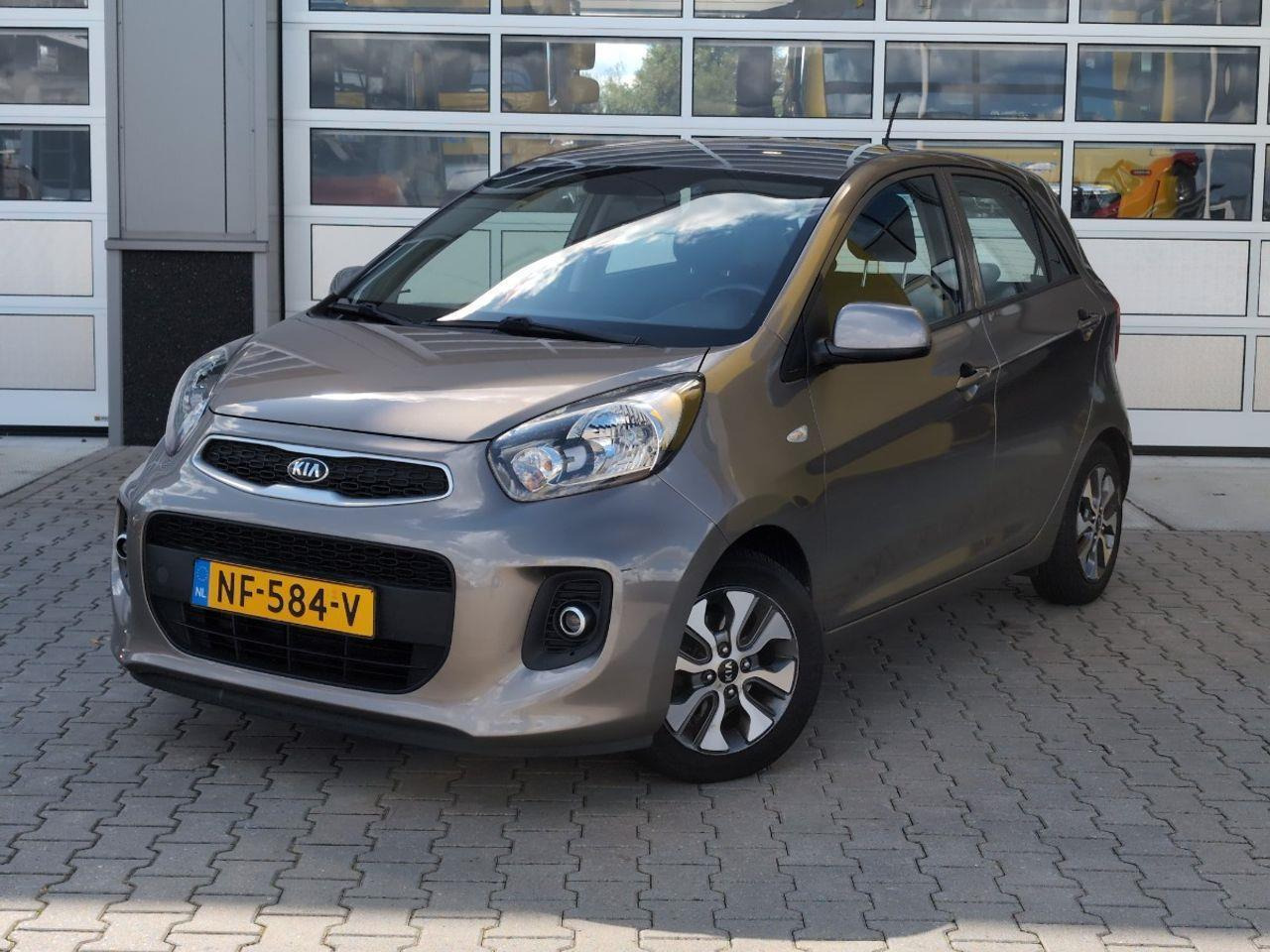 Kia Picanto 1.0 CVVT EconomyPlusLine | 2017 | 139.086 km | NF584V | NAP: Logisch - Hatchback: picture 1 Kia Picanto 1.0 CVVT EconomyPlusLine | 2017 | 139.086 km | NF584V | NAP: Logisch - Hatchback: picture 1