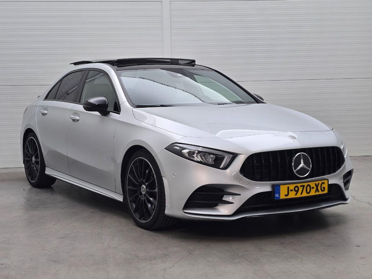 Mercedes - Benz A - klasse 220 4MATIC Premium | 2019 | 198.686 km | Automaat | J970XG | NAP: Geen oordeel - Sedan: picture 2 Mercedes - Benz A - klasse 220 4MATIC Premium | 2019 | 198.686 km | Automaat | J970XG | NAP: Geen oordeel - Sedan: picture 2