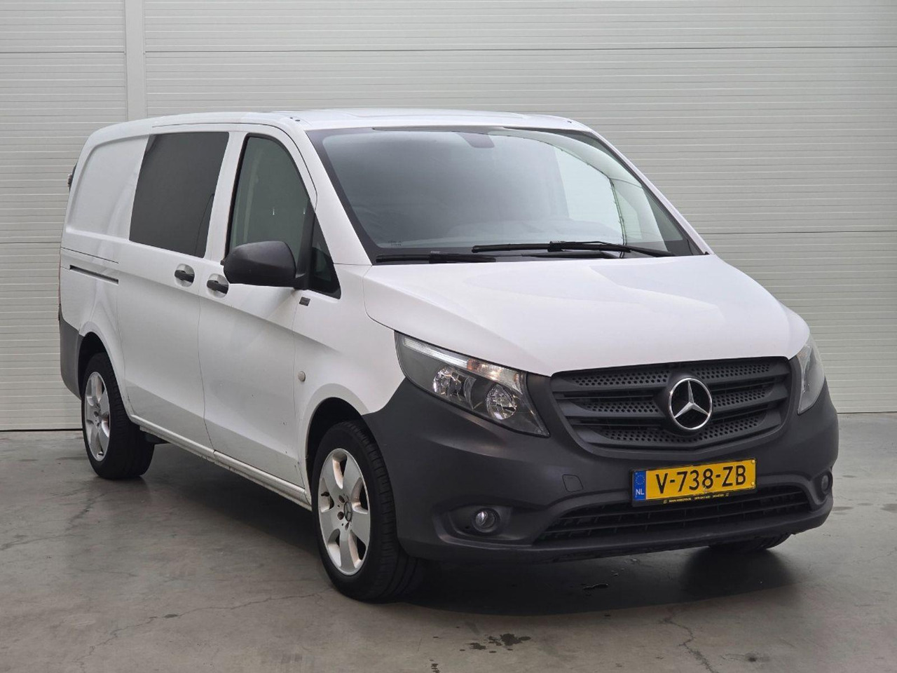 Mercedes-Benz Vito 116 CDI Lang | 2015 | 175.585 km | V738ZB | NAP: Geen oordeel - Panel van: picture 2 Mercedes-Benz Vito 116 CDI Lang | 2015 | 175.585 km | V738ZB | NAP: Geen oordeel - Panel van: picture 2