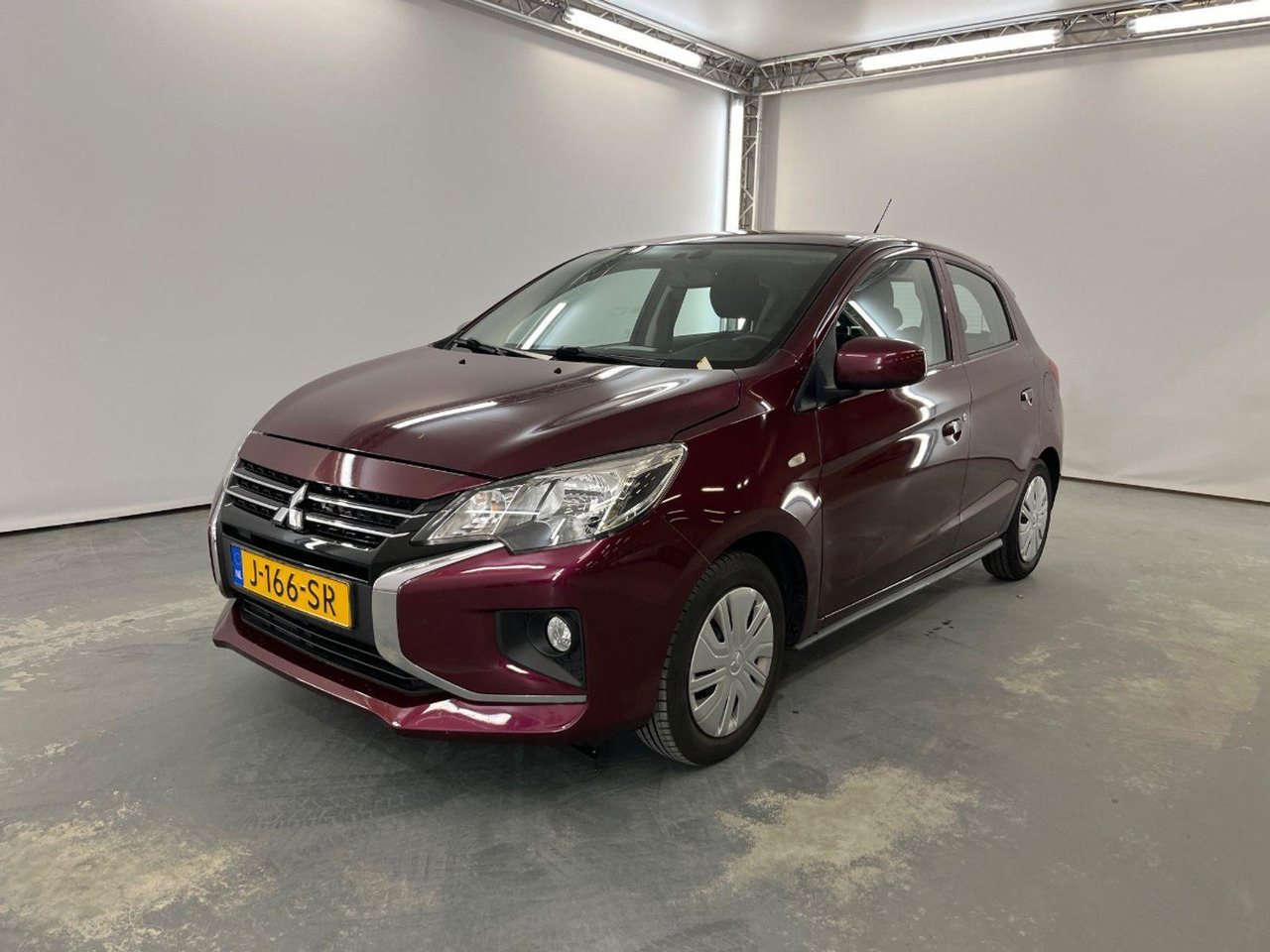 Mitsubishi Space Star 1.0 Cool+ | 2020 | 58.994 km | J166SR | NAP: Logisch - Hatchback: picture 1 Mitsubishi Space Star 1.0 Cool+ | 2020 | 58.994 km | J166SR | NAP: Logisch - Hatchback: picture 1