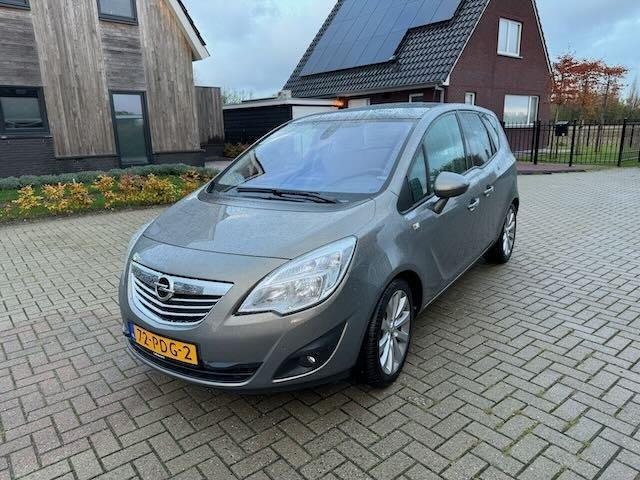 Opel | Meriva | 1.4 Turbo Cosmo | 2011 | 99.251 km | 72-PDG-2 | Logisch - Car: picture 1 Opel | Meriva | 1.4 Turbo Cosmo | 2011 | 99.251 km | 72-PDG-2 | Logisch - Car: picture 1