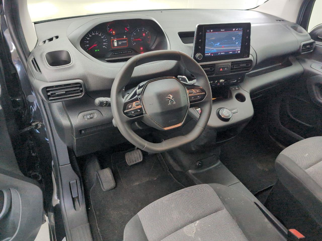 Peugeot Partner 1.5 BlueHDI Asphalt | 2019 | 141.887 km | Automaat | V338ZD | NAP: Logisch - Other machinery: picture 5 Peugeot Partner 1.5 BlueHDI Asphalt | 2019 | 141.887 km | Automaat | V338ZD | NAP: Logisch - Other machinery: picture 5