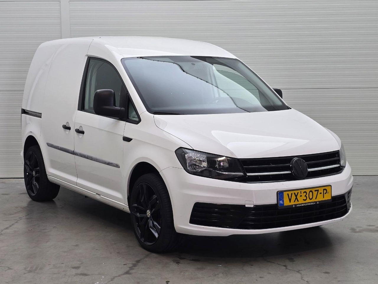 Volkswagen Caddy 2.0 TDI L1H1 BMT Trendline | 2016 | 213.446 km | VX307P | NAP: Logisch - Other machinery: picture 2 Volkswagen Caddy 2.0 TDI L1H1 BMT Trendline | 2016 | 213.446 km | VX307P | NAP: Logisch - Other machinery: picture 2