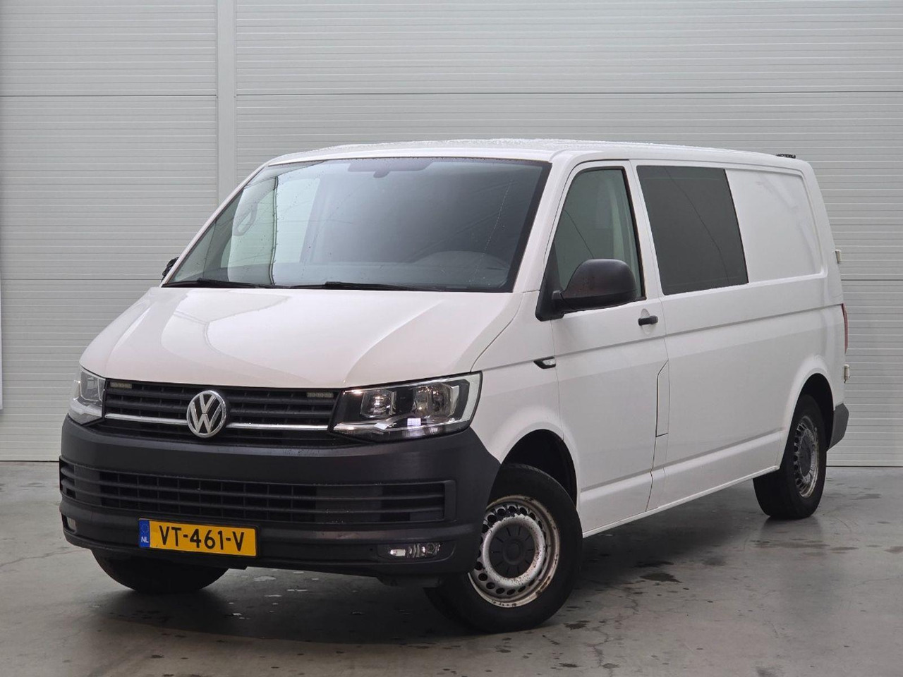 Volkswagen Transporter 2.0 TDI L2H1 DC Comfortline | 2016 | 300.067 km | VT461V | NAP: Logisch - Other machinery: picture 1 Volkswagen Transporter 2.0 TDI L2H1 DC Comfortline | 2016 | 300.067 km | VT461V | NAP: Logisch - Other machinery: picture 1