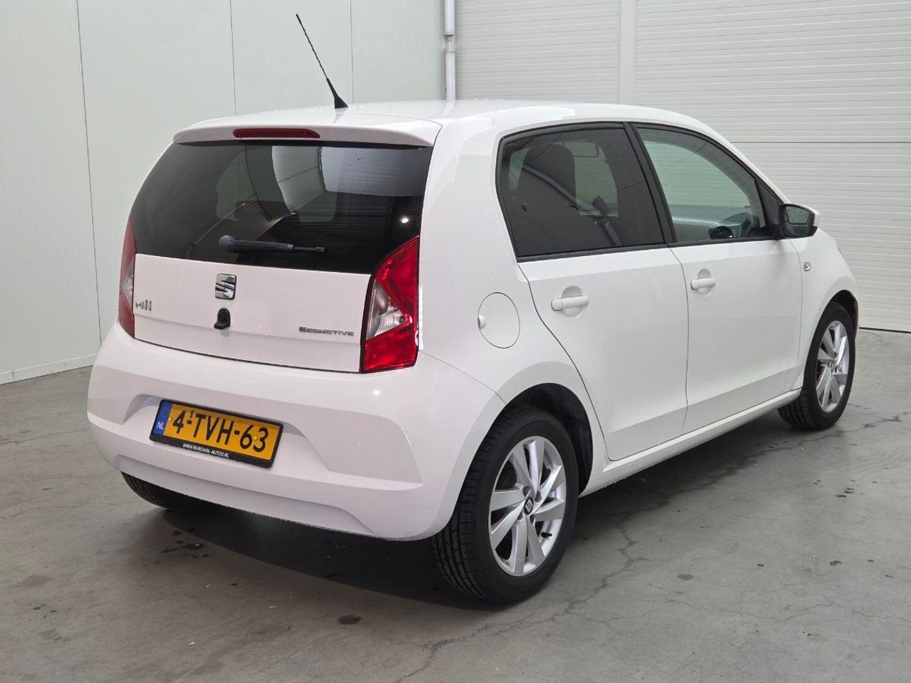 SEAT Mii 1.0 Sport Dynamic | 2014 | 153.191 km | 4TVH63 | NAP: Logisch - Hatchback: picture 4 SEAT Mii 1.0 Sport Dynamic | 2014 | 153.191 km | 4TVH63 | NAP: Logisch - Hatchback: picture 4