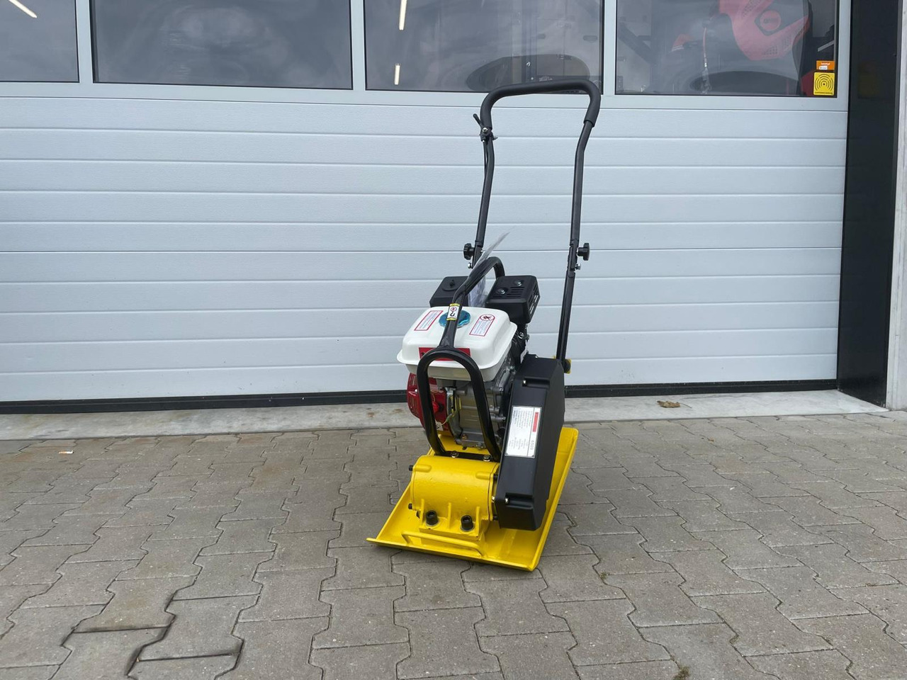 Trilplaat Nürnberg - Workshop equipment: picture 2 Trilplaat Nürnberg - Workshop equipment: picture 2