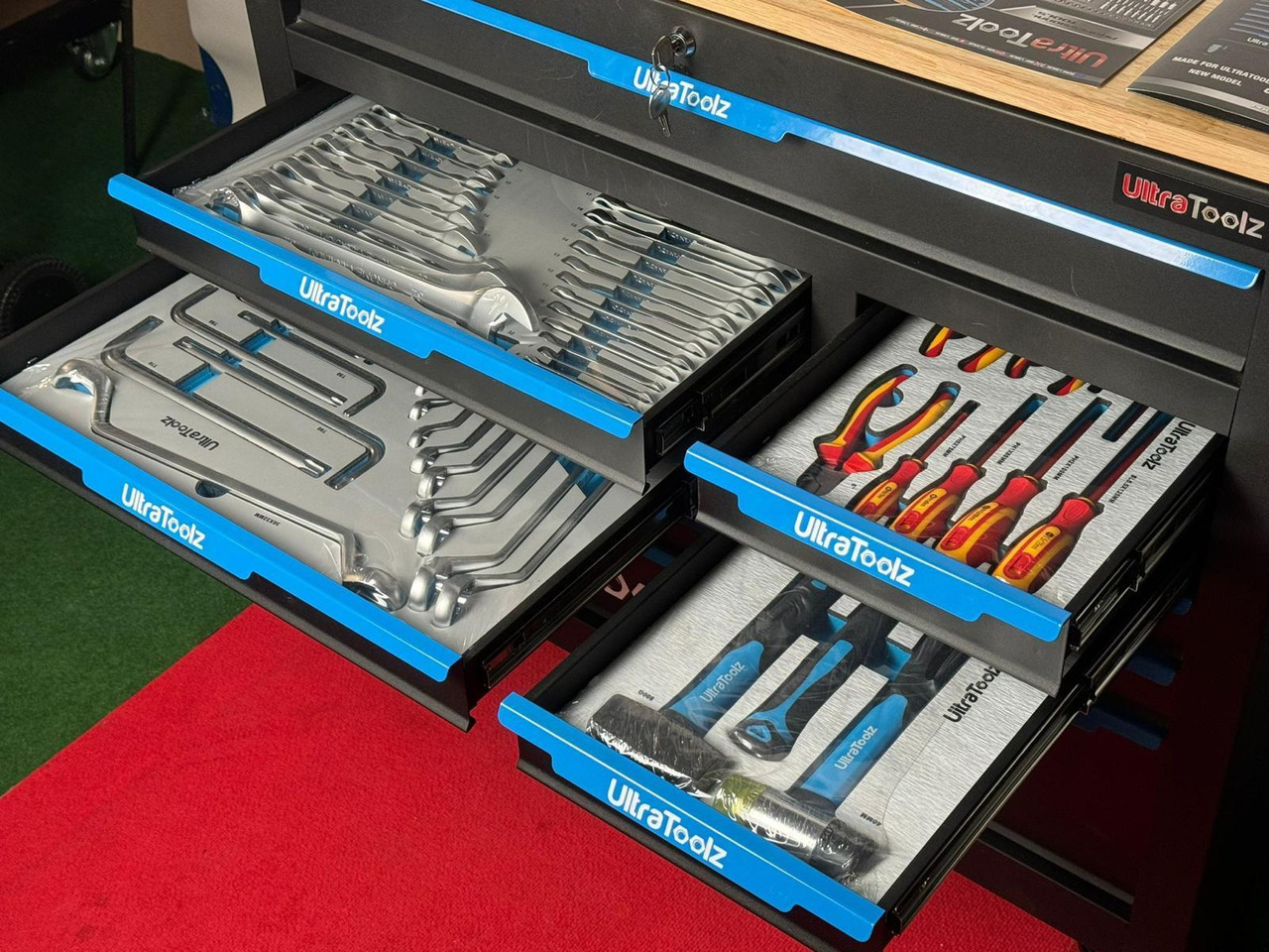 UltraToolz Jumbo gereedschapswagen - Workshop equipment: picture 5 UltraToolz Jumbo gereedschapswagen - Workshop equipment: picture 5