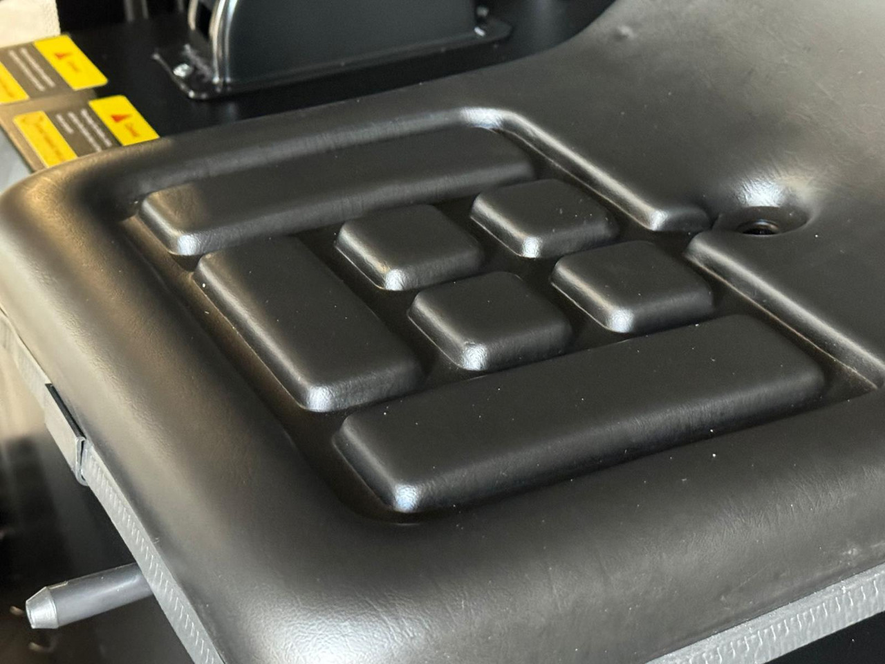 Veegmachine Stahlgruppe SGS100 - Workshop equipment: picture 4 Veegmachine Stahlgruppe SGS100 - Workshop equipment: picture 4