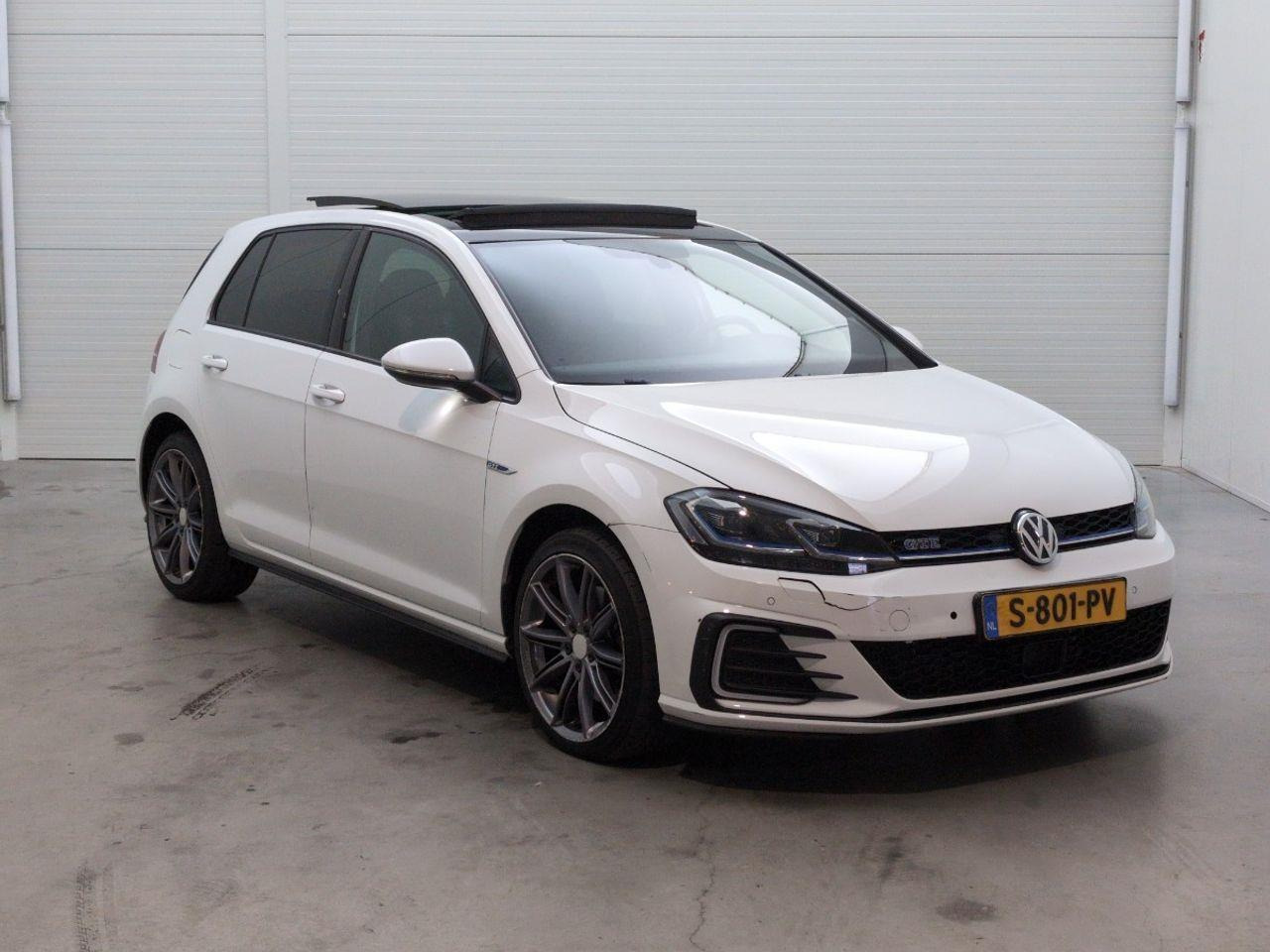 Volkswagen Golf 1.4 TSI PHEV GTE | 2018 | 160.611 km | Automaat | S801PV | NAP: Geen oordeel - Hatchback: picture 2 Volkswagen Golf 1.4 TSI PHEV GTE | 2018 | 160.611 km | Automaat | S801PV | NAP: Geen oordeel - Hatchback: picture 2