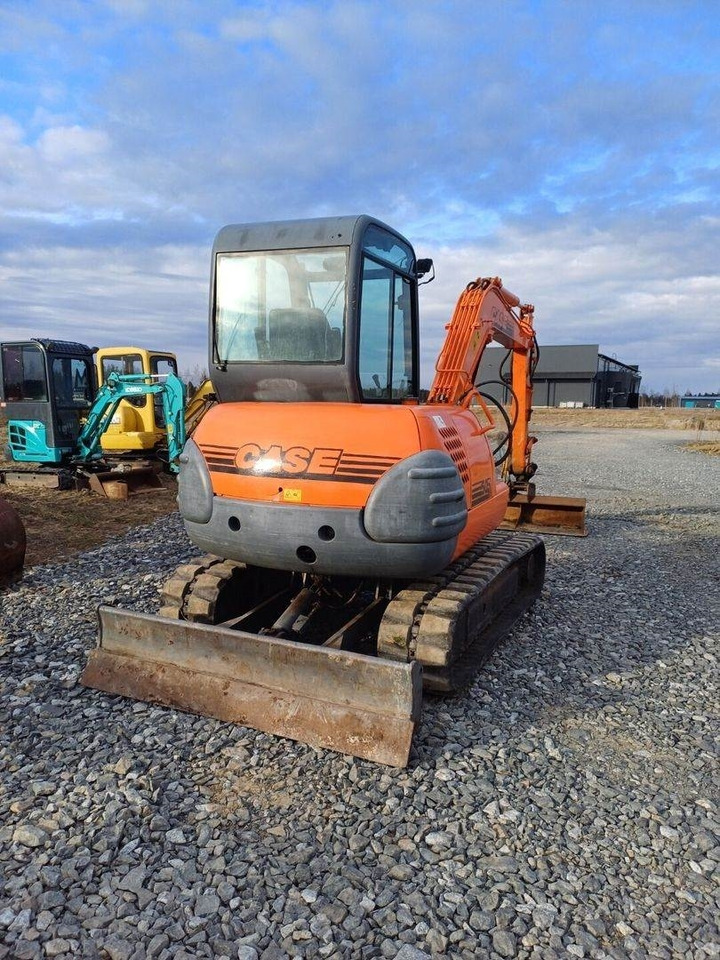 Mini excavator Case CX50 kallistajalla: picture 7