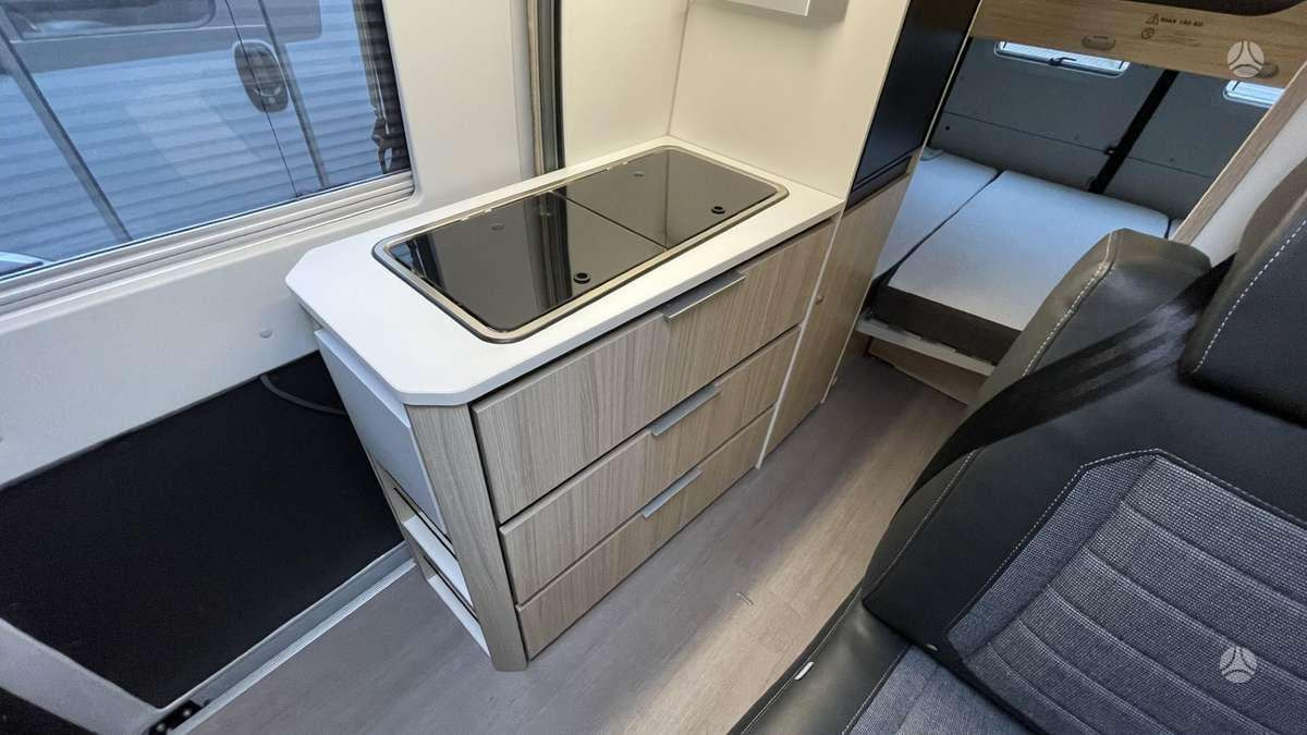 ADRIA Twin 600 SP Family - Camper van: picture 5 ADRIA Twin 600 SP Family - Camper van: picture 5